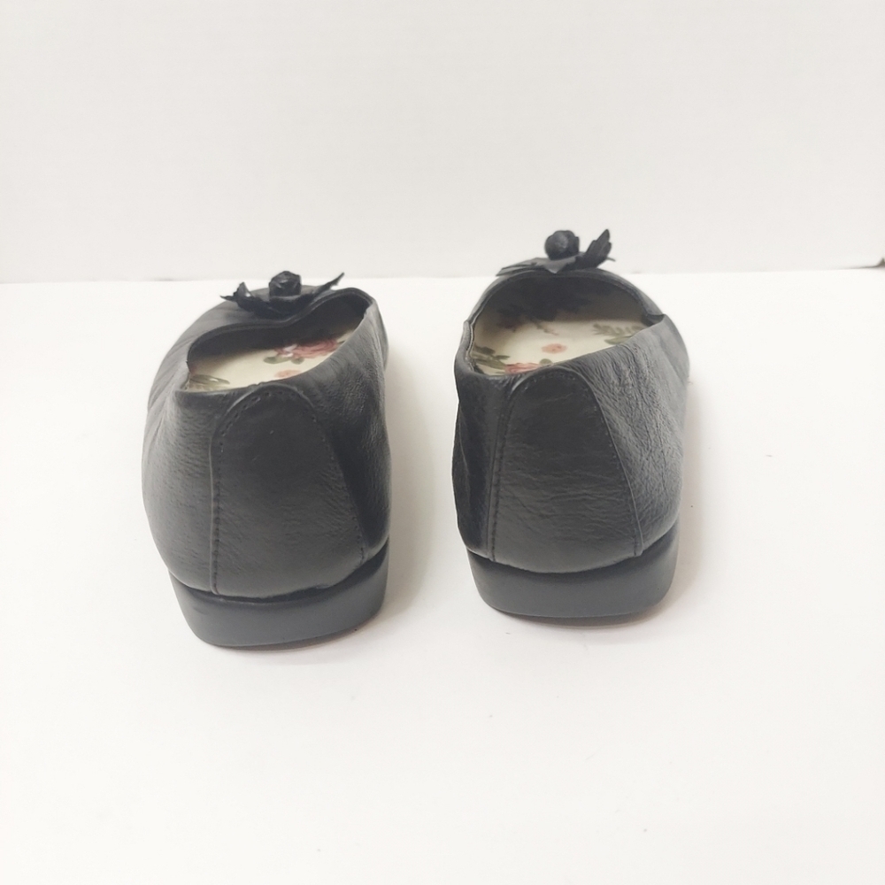 Appleseed's Black Leather Floral Applique Ballet Flats 9.5 Shoes Slip On - Picture 4 of 12